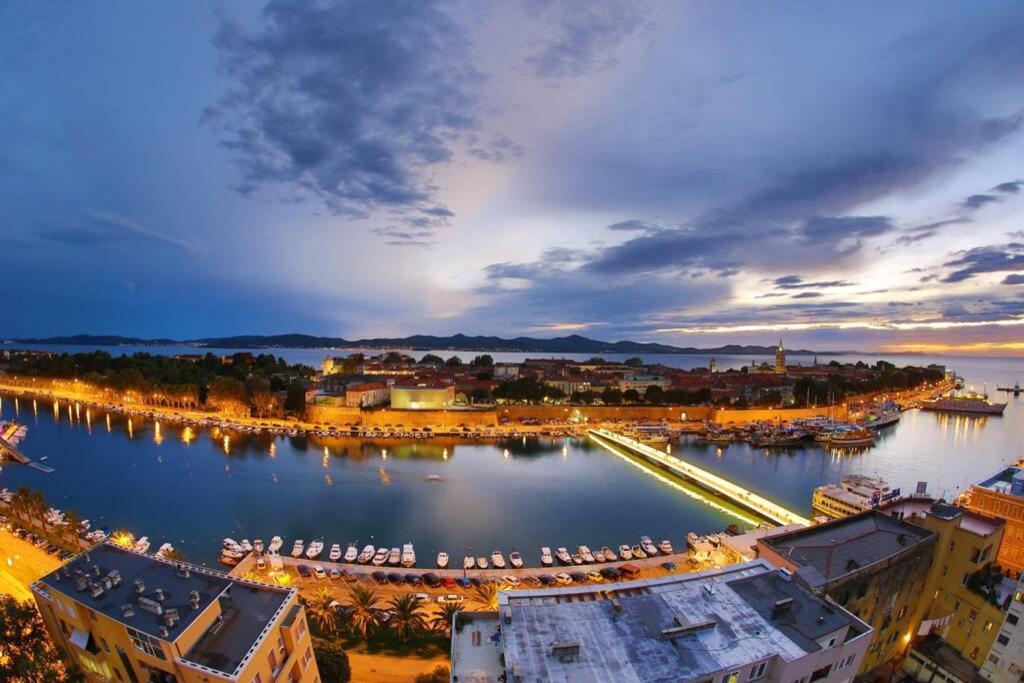 Lara Zadar